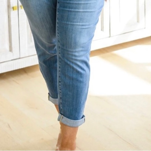 Judy Blue Airplane Mode Joggers -New With Tags - Picture 4 of 5